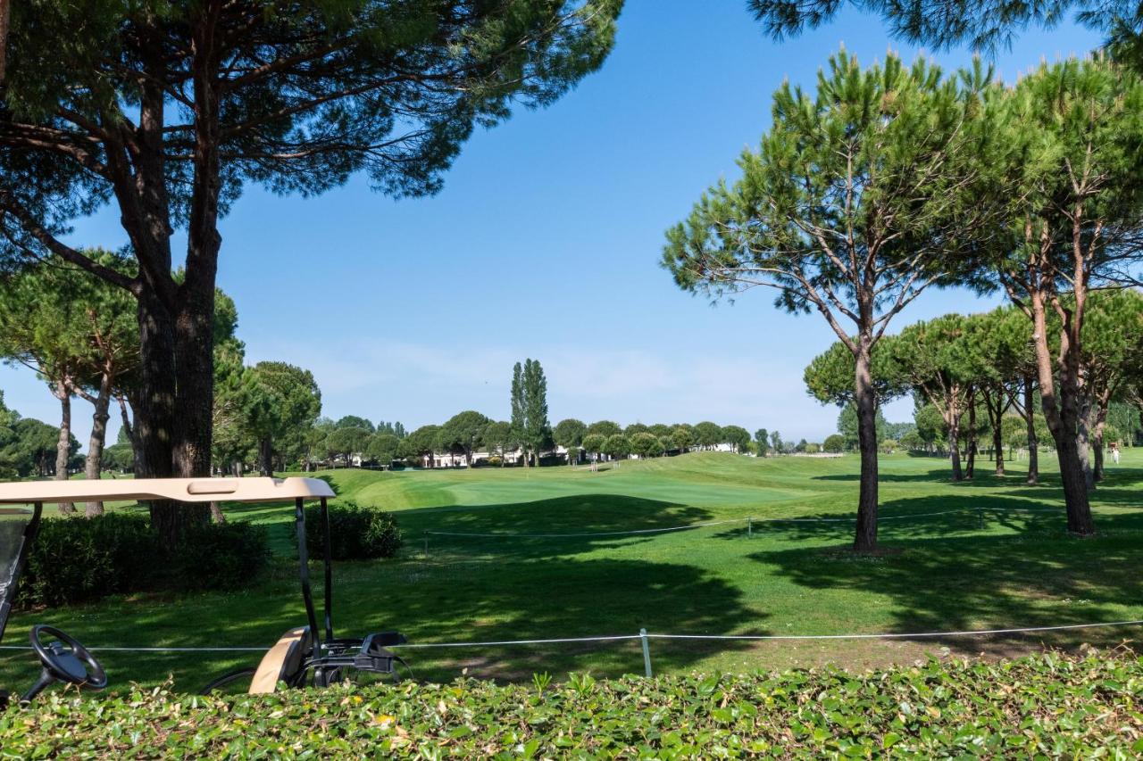 Appartement Studio mignon avec terrasse quartier du golf à La Grande Motte Extérieur photo